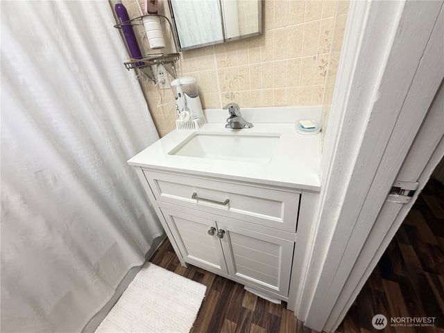 409 S Birch Street, Omak, WA 98841