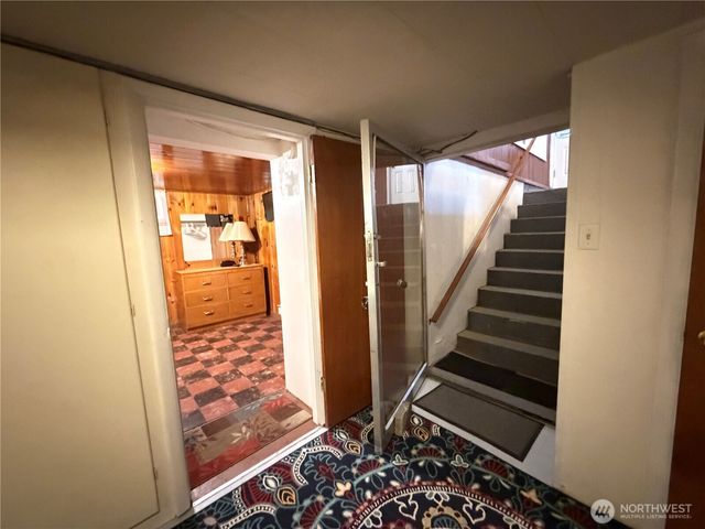 409 S Birch Street, Omak, WA 98841