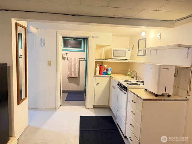 409 S Birch Street, Omak, WA 98841