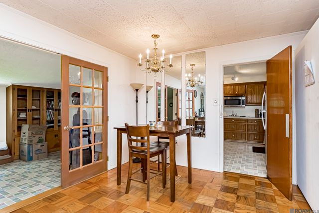 324 Highland Park Dr, Baton Rouge, LA 70808