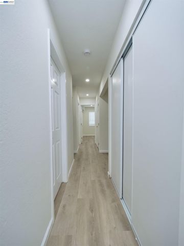 622 Alice St., Oakland, CA 94607