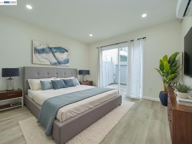 622 Alice St., Oakland, CA 94607