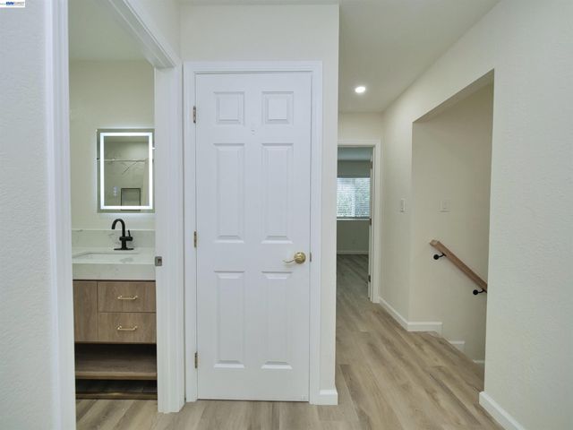 622 Alice St., Oakland, CA 94607