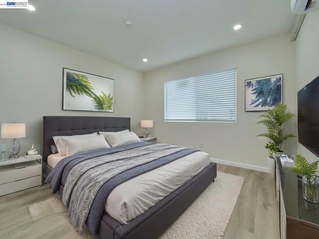 622 Alice St., Oakland, CA 94607