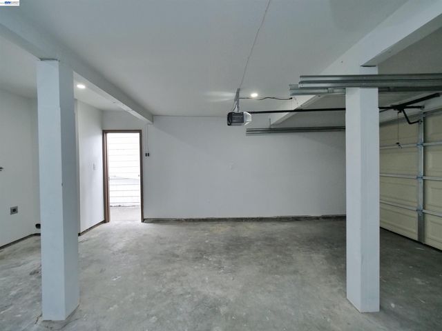 622 Alice St., Oakland, CA 94607