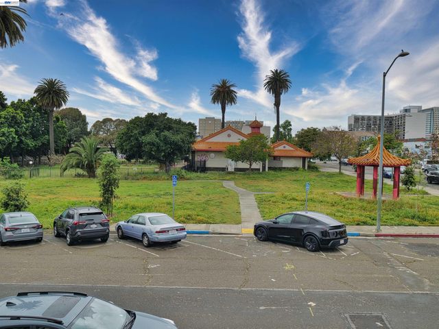 622 Alice St., Oakland, CA 94607