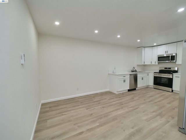 622 Alice St., Oakland, CA 94607