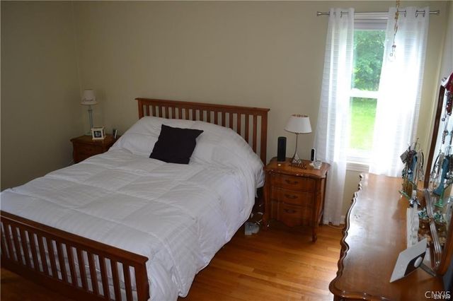 18 East Austin Street, Skaneateles, NY 13152