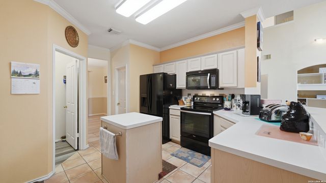 15402 Fall Place, San Antonio, TX 78247