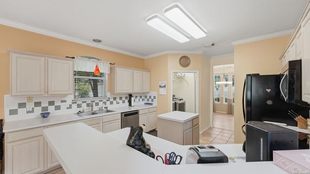 15402 Fall Place, San Antonio, TX 78247