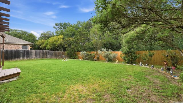 15402 Fall Place, San Antonio, TX 78247