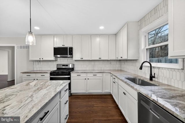 1 KENLEIGH CT, Wilmington, DE 19808