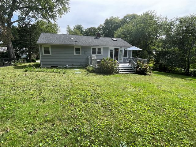 25 Waite Court, North Kingstown, RI 02852