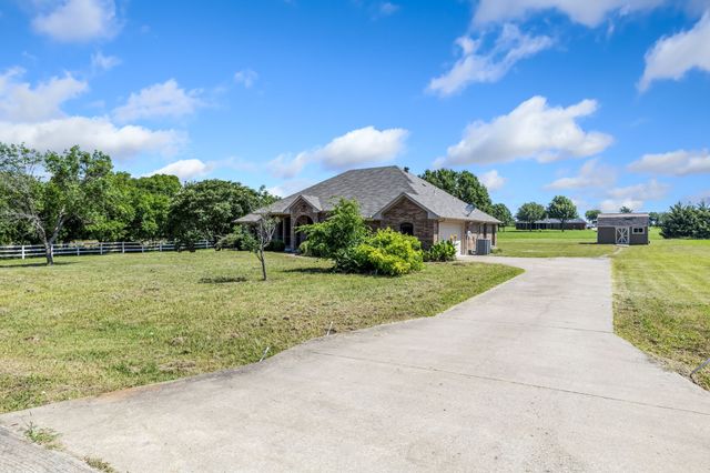 5282 Homeplace Lane, Kaufman, TX 75142