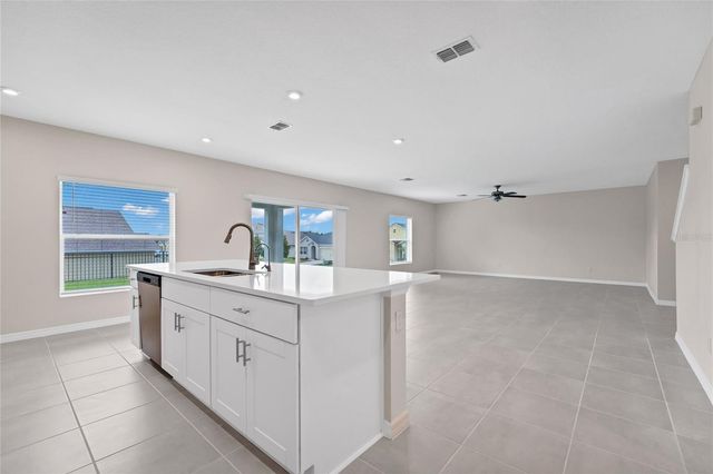 3800 FESCUE STREET, Clermont, FL 34714