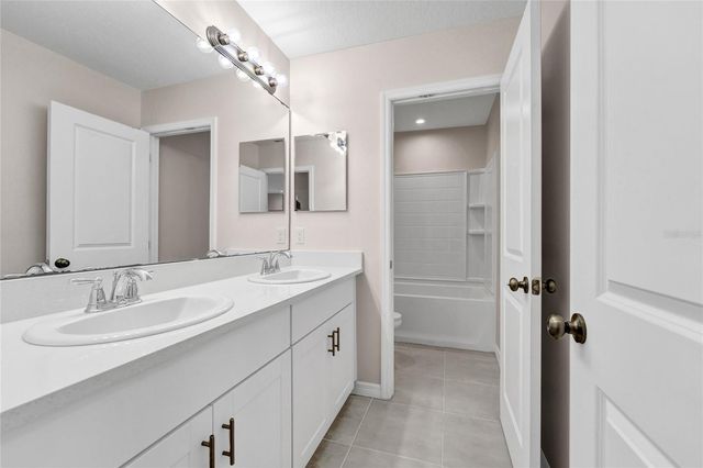 3800 FESCUE STREET, Clermont, FL 34714