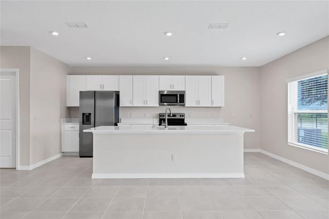 3800 FESCUE STREET, Clermont, FL 34714