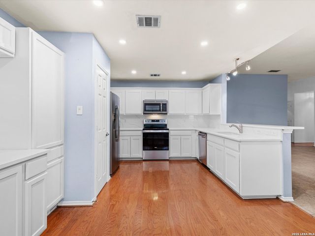 2209 STONECREST PATH, New Braunfels, TX 78130