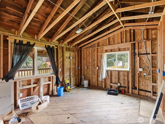 16602 - 16608 Delano Road, Lakebay, WA 98349