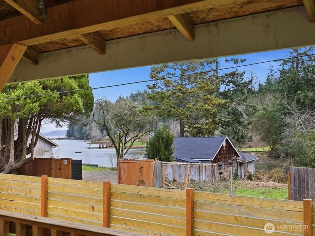 16602 - 16608 Delano Road, Lakebay, WA 98349