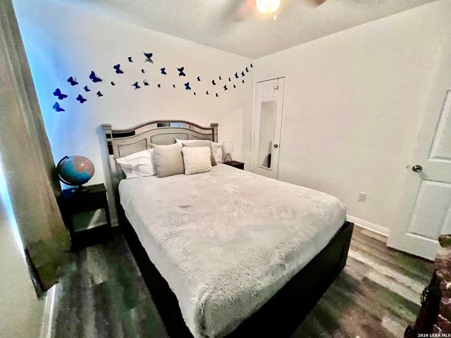 11219 Pecan Cyn, San Antonio, TX 78252