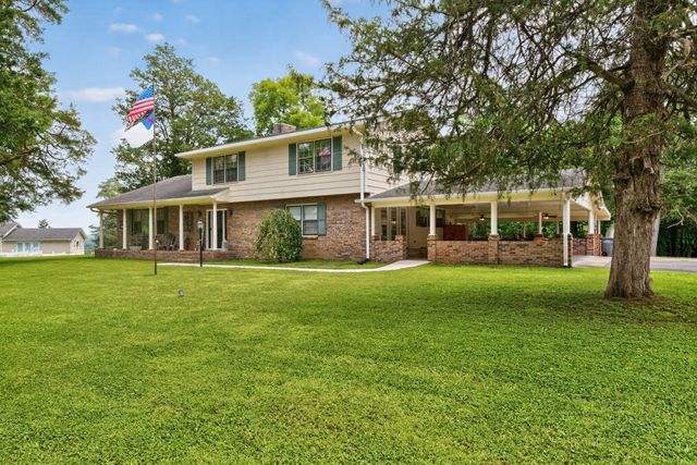 1802 Dunroamin Ln, Fayetteville, TN 37334