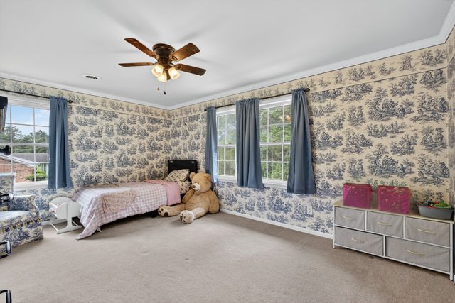 1802 Dunroamin Ln, Fayetteville, TN 37334