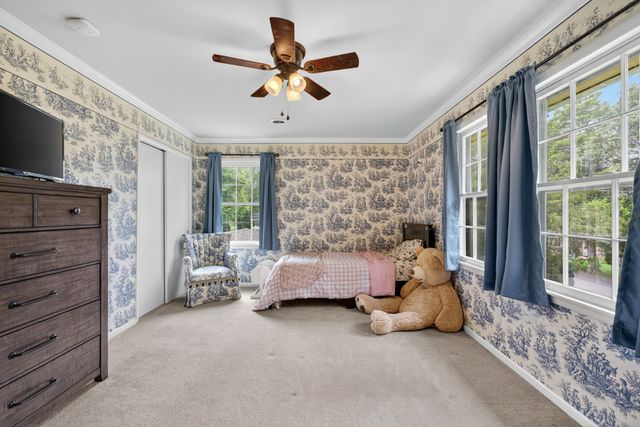 1802 Dunroamin Ln, Fayetteville, TN 37334