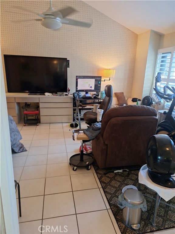 935 Main Street 303, El Segundo, CA 90245