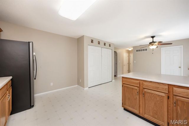 347 Logan Drive, O'fallon, IL 62269