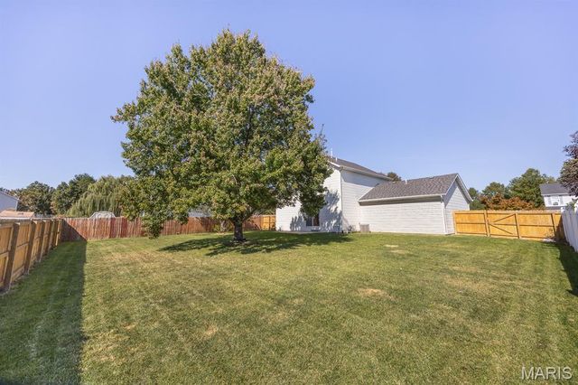 347 Logan Drive, O'fallon, IL 62269