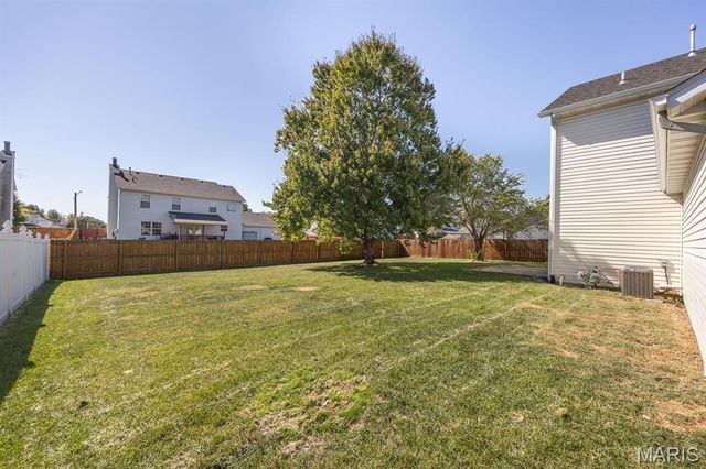 347 Logan Drive, O'fallon, IL 62269