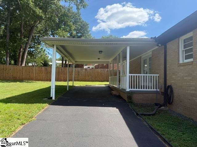207 Azalea Court, Greenville, SC 29615