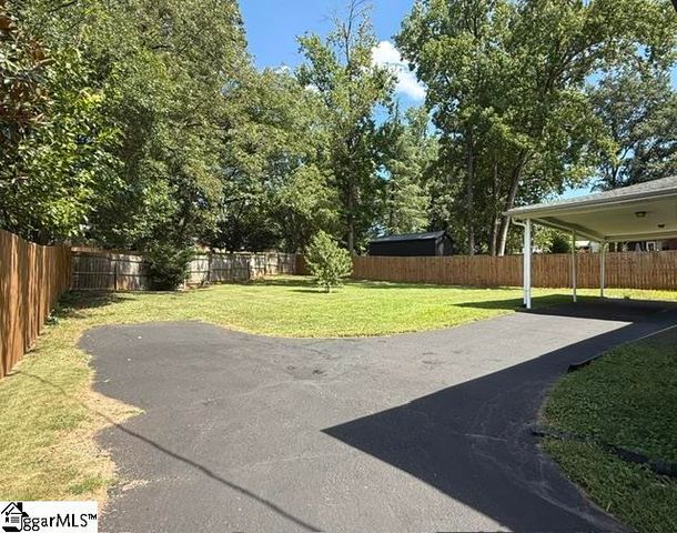 207 Azalea Court, Greenville, SC 29615