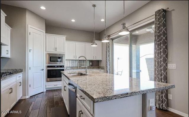 1871 E LANTANA Drive, Chandler, AZ 85286