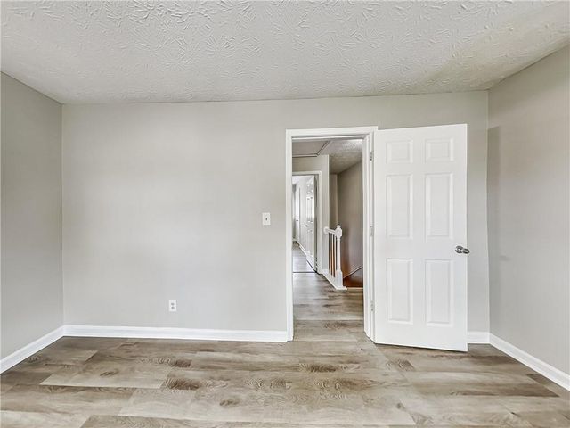 541 Charleston Lane, Lawrenceville, GA 30046