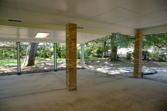 218 Howard Street, Niceville, FL 32578