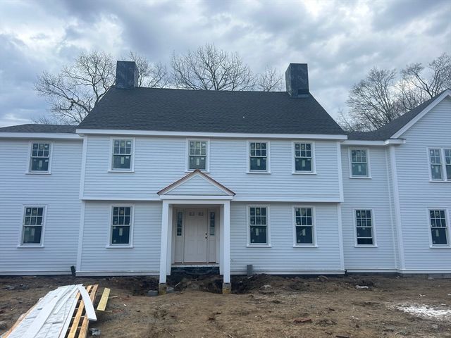 17 Midland, Wellesley, MA 02482