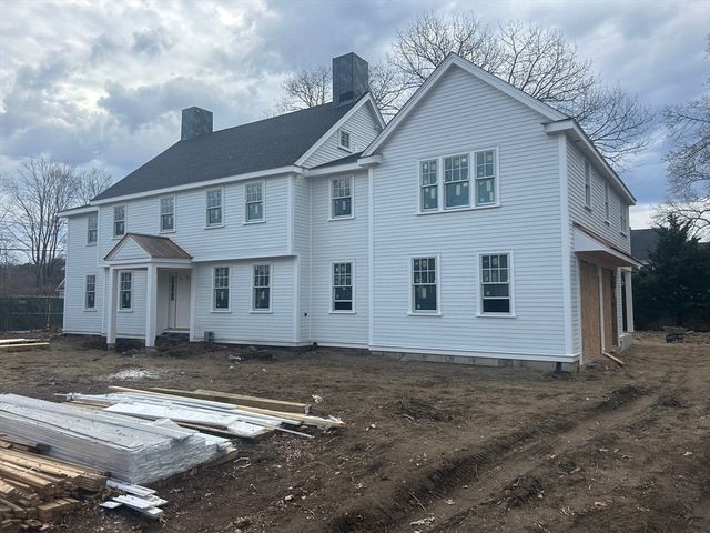 17 Midland, Wellesley, MA 02482