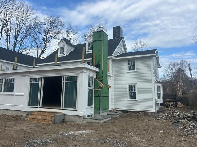 17 Midland, Wellesley, MA 02482