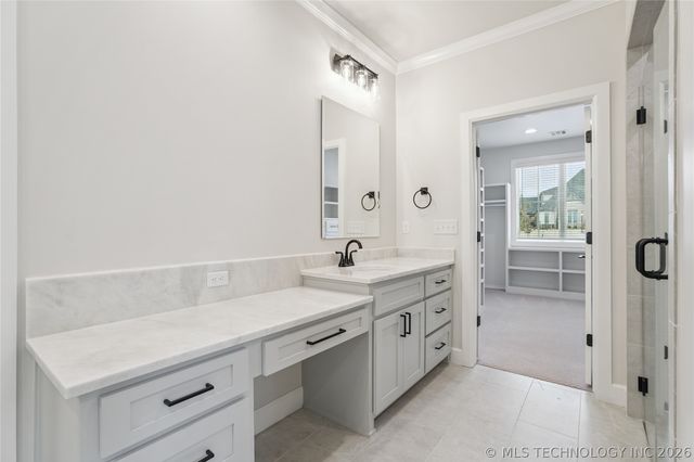 6322 N Wildwood Lane, Owasso, OK 74055