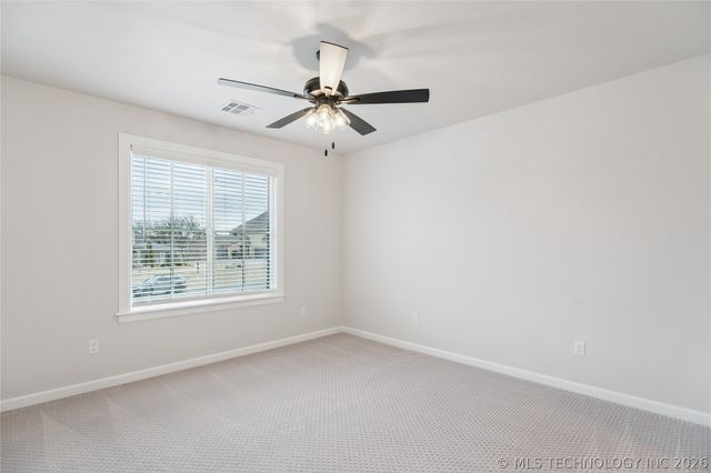 6322 N Wildwood Lane, Owasso, OK 74055