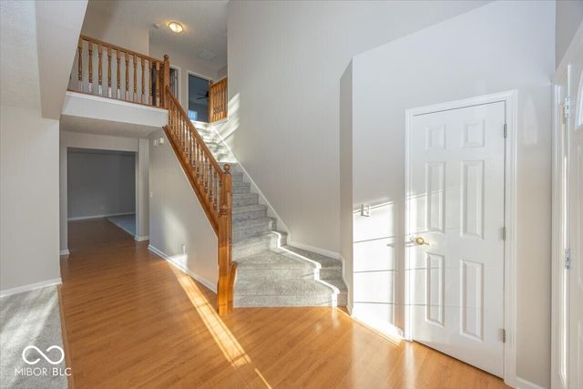 9333 N Bayhill Circle, Mccordsville, IN 46055