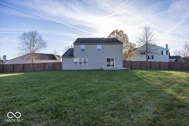 9333 N Bayhill Circle, Mccordsville, IN 46055
