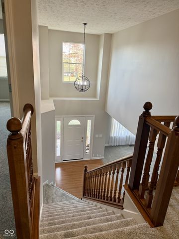 9333 N Bayhill Circle, Mccordsville, IN 46055