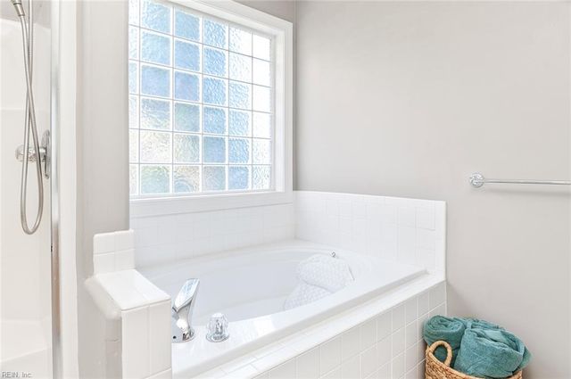 5309 Queen Bishop LN, Williamsburg, VA 23185