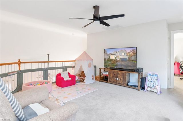 5309 Queen Bishop LN, Williamsburg, VA 23185