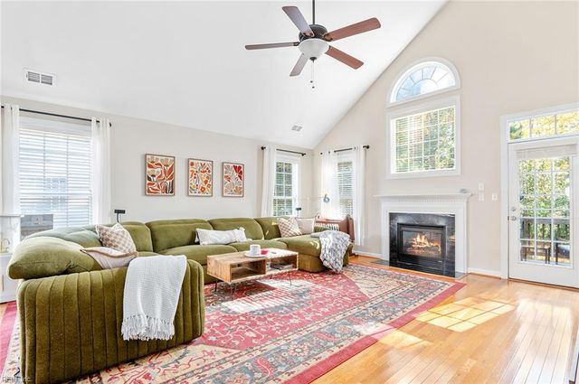 5309 Queen Bishop LN, Williamsburg, VA 23185