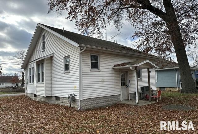 113 MARTIN Street, Benton, IL 62812