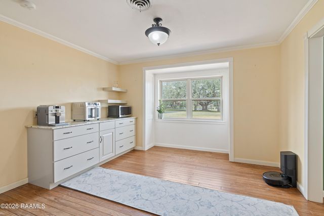 204 Smith Reed Road, Lafayette, LA 70507